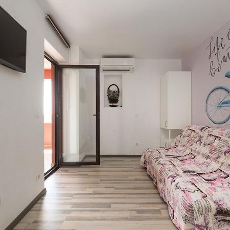 Apartments Miri Vrsar Bagian luar foto