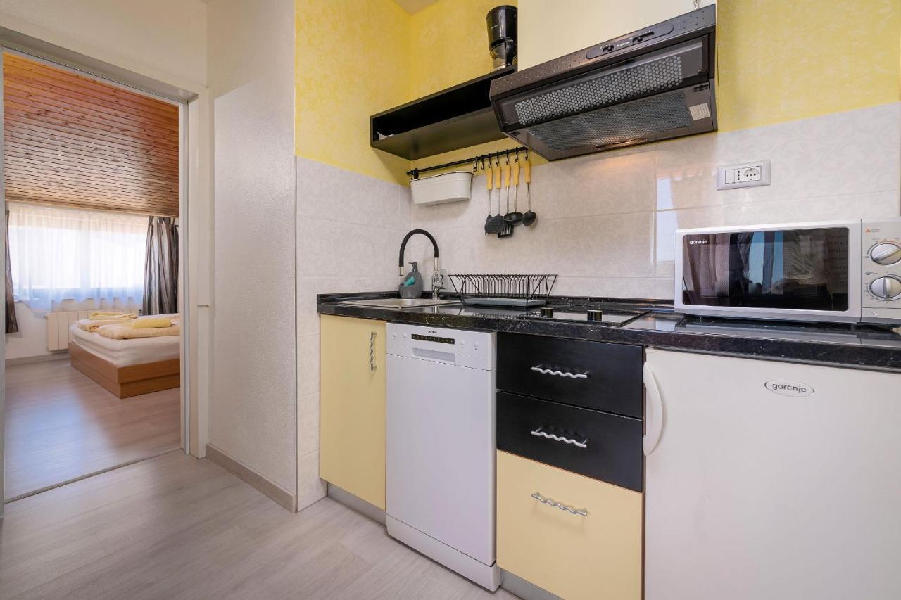 Apartments Miri Vrsar Bagian luar foto